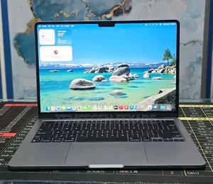 New Laptop Apple MacBook Air 2022 M2 16GB Apple M2 SSD 512GB