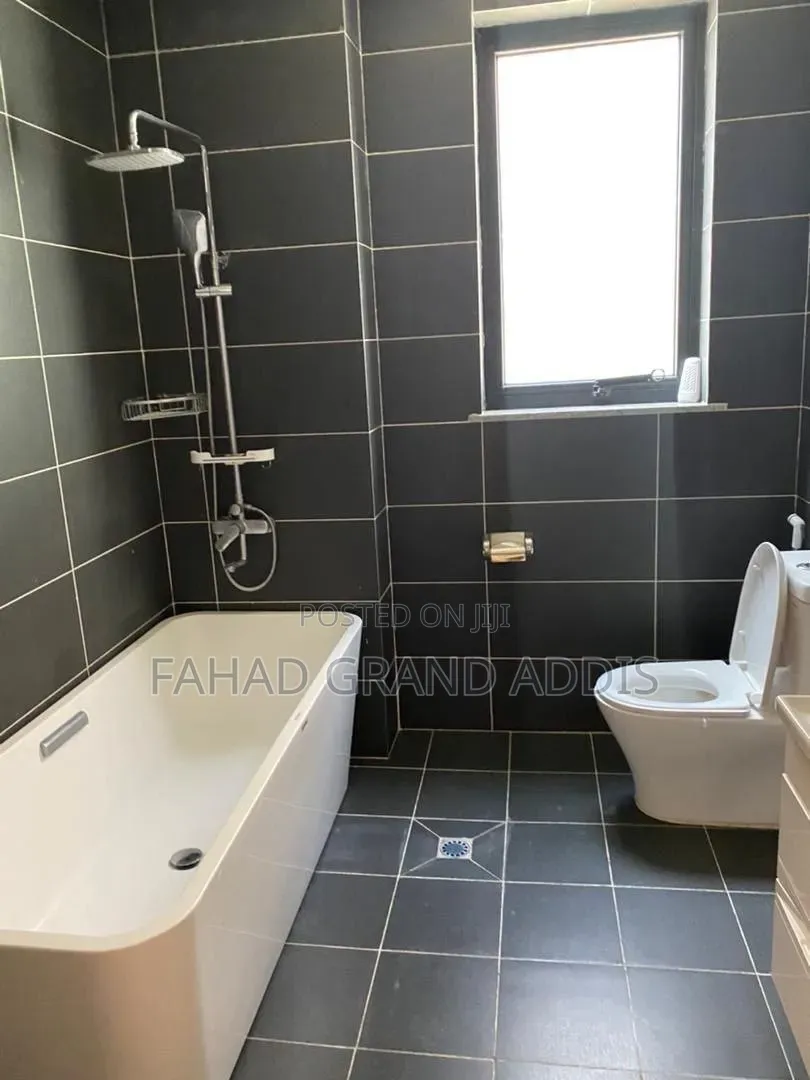 3bdrm Apartment in Bole for sale