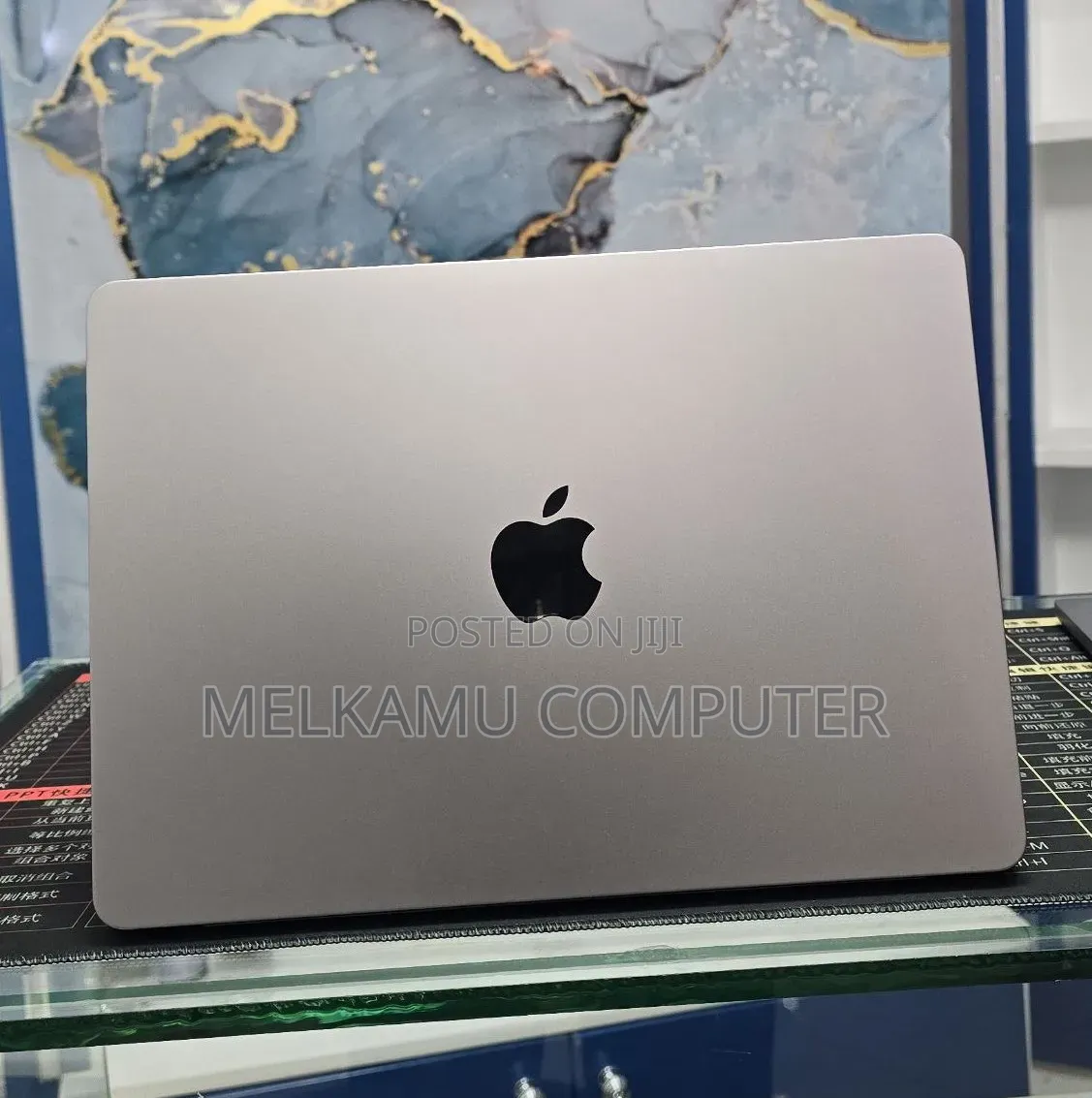 New Laptop Apple MacBook Air 2022 M2 16GB Apple M2 SSD 512GB