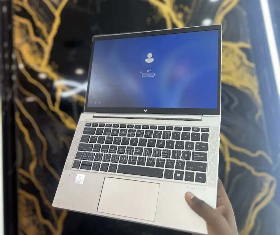 New Laptop HP EliteBook 840 G7 16GB Intel Core i5 SSD 512GB