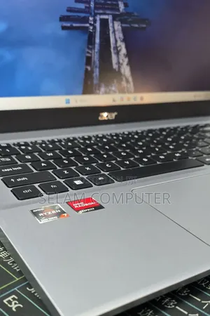 New Laptop Acer Aspire 5 16GB AMD Ryzen 7 SSD 512GB