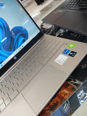 New Laptop HP Pavilion 14 16GB Intel Core i5 SSD 512GB