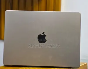 New Laptop Apple MacBook Pro 2021 M1 16GB Apple M1 Pro SSD 512GB