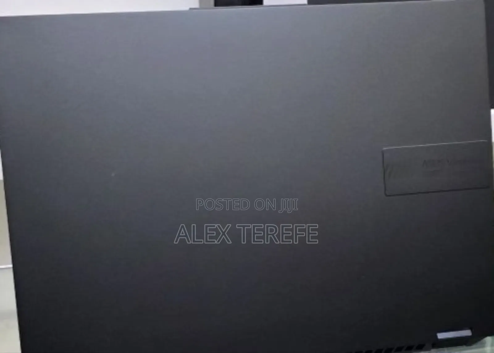 New Laptop Asus VivoBook 15 X505BA 16GB Intel Core i9 SSD 1T