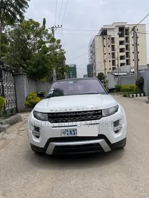 Car 2012 White