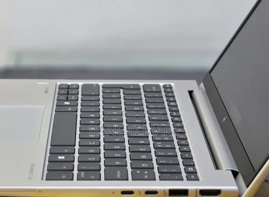 New Laptop HP Elitebook 830 G11 16GB Intel Core Ultra 7 SSD 512GB