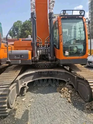 Excavator Develon