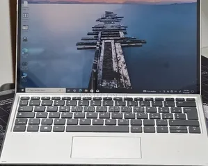 New Laptop HP Elite X2 G8 16GB Intel Core i7 SSD 512GB