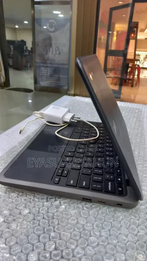 New Laptop Acer Chromebook 11 2GB Intel Celeron SSD 32GB