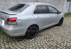 Toyota Yaris 2008 Silver