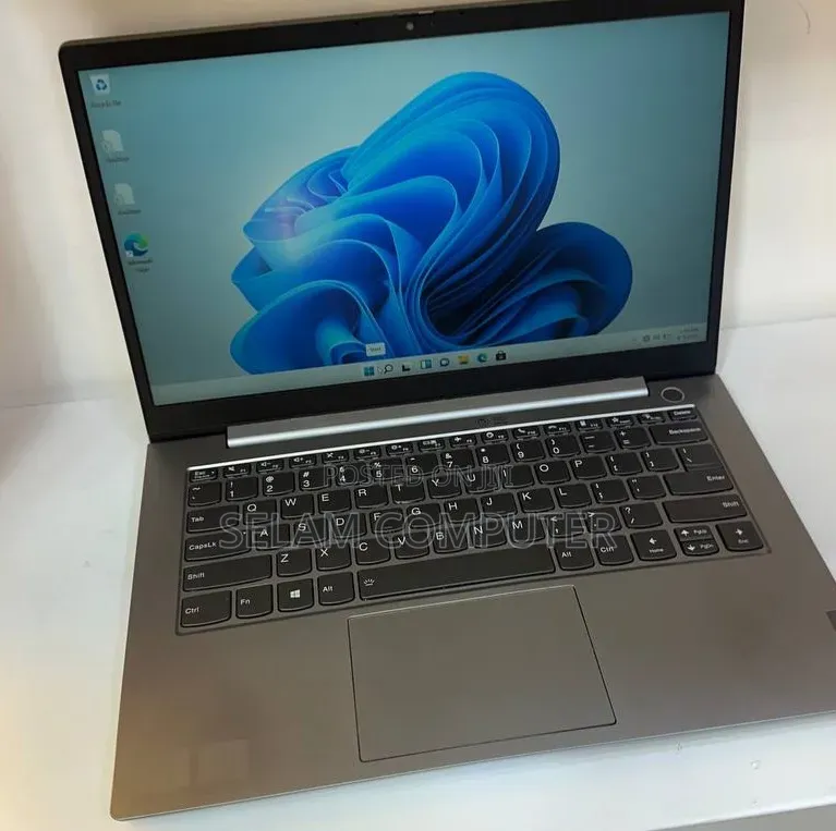 New Laptop Lenovo Thinkbook 14 16GB AMD Ryzen 5 SSD 512GB