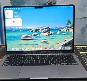 New Laptop Apple MacBook Air 2022 M2 16GB Apple M2 SSD 512GB