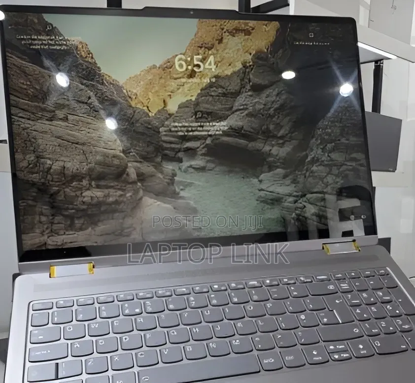 New Laptop Lenovo Yoga 2 16GB AMD Ryzen 7 SSD 1T