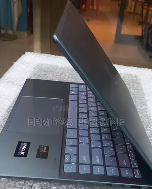 New Laptop HP EliteBook 840 16GB Intel Core Ultra 5 SSD 512GB