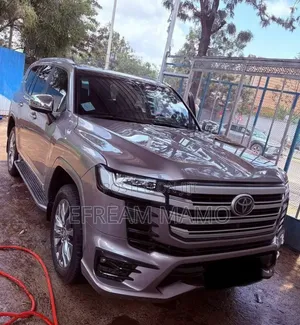 Toyota Land Cruiser 2022