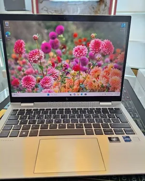 New Laptop HP EliteBook 830 G9 16GB Intel Core i5 SSD 512GB