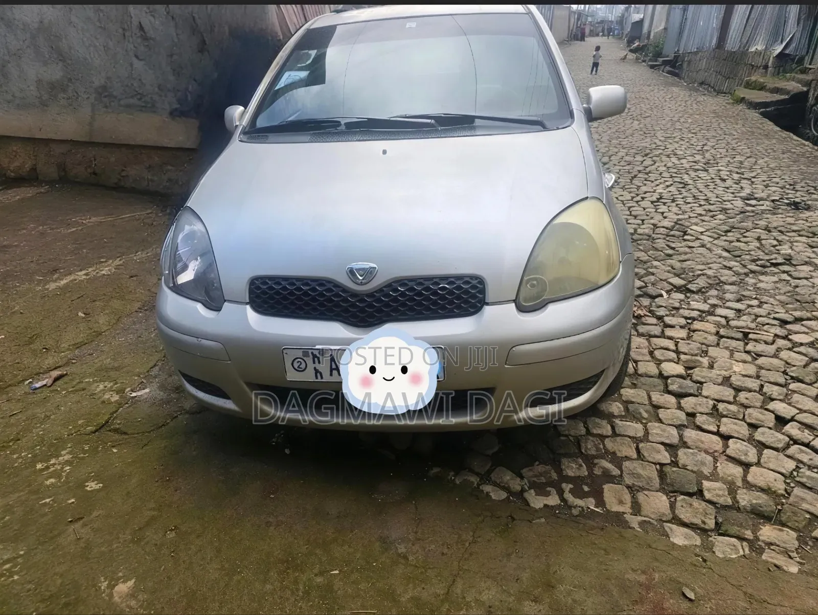 Toyota Vitz 2002 Gray