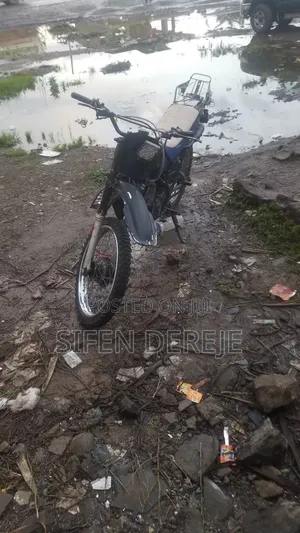 Suzuki 1978 Black