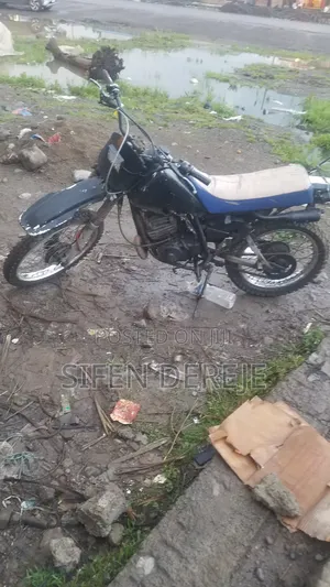 Suzuki 1978 Black