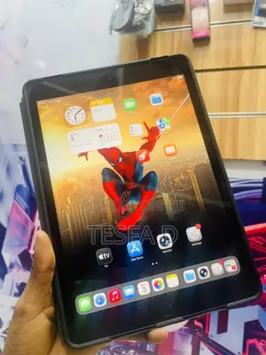 New Apple iPad 10.2 (2020) 32 GB