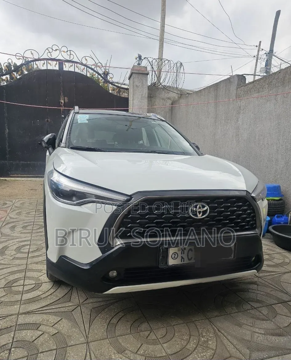 Toyota Corolla Cross 2022 Off white