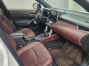 Toyota Corolla Cross 2022 Off white
