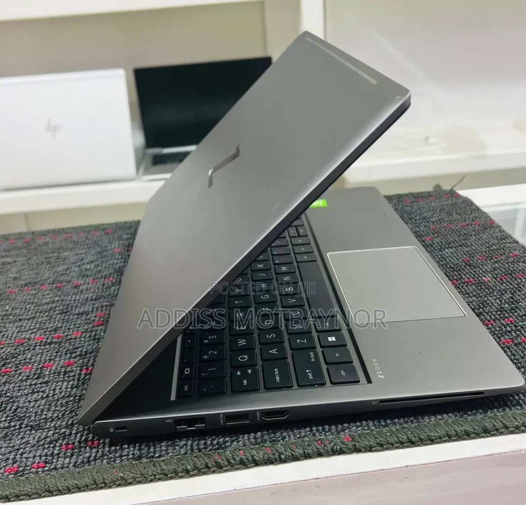 New Laptop HP ZBook Fury 15 G8 16GB Intel Core i7 SSD 512GB