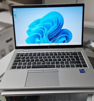 New Laptop HP EliteBook 840 G8 16GB Intel Core i7 SSD 512GB