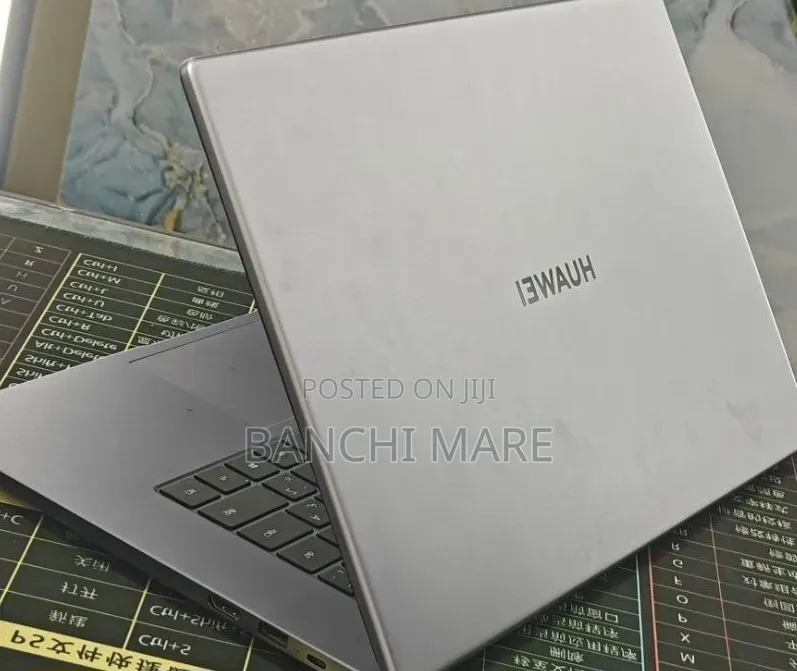 New Laptop Huawei 8GB Intel Core i3 SSD 256GB