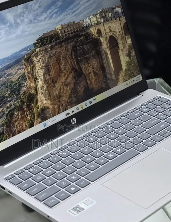 New Laptop HP Stream Notebook 16GB Intel Core i7 SSD 1T