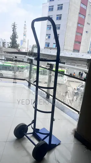 Hand Track