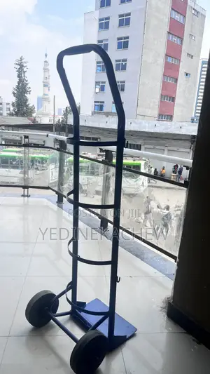 Hand Track