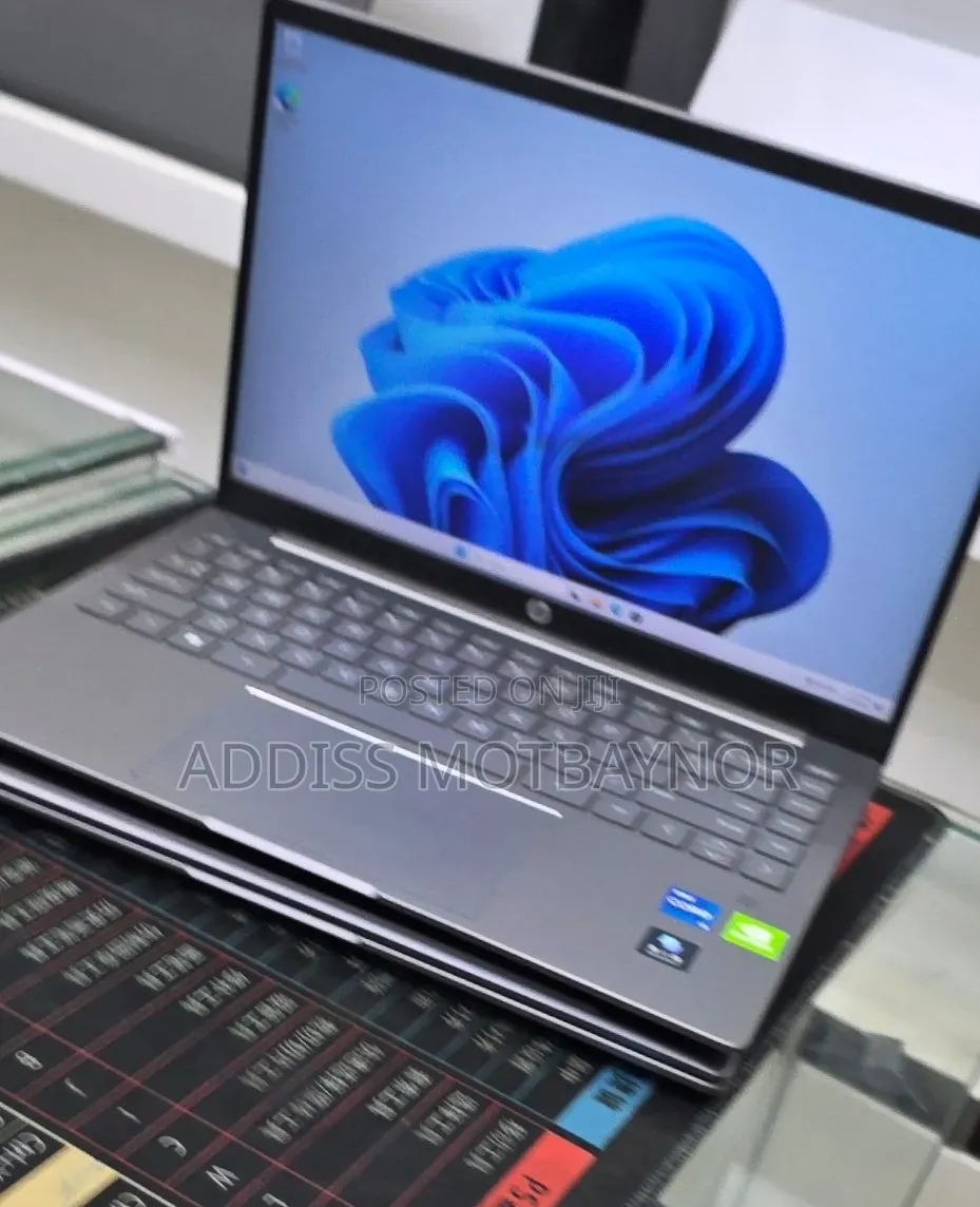 New Laptop HP ZBook Power G7 16GB Intel Core i7 SSD 512GB