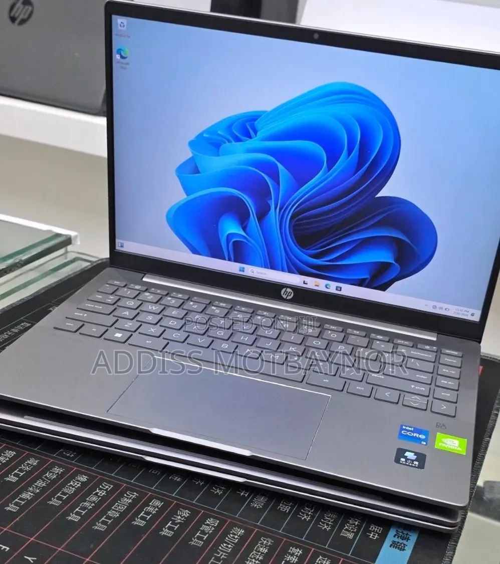 New Laptop HP ZBook Power G7 16GB Intel Core i7 SSD 512GB
