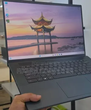 New Laptop Dell Inspiron 15 16GB Intel Core i7 SSD 512GB