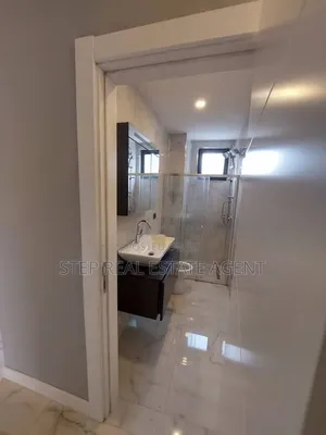 3bdrm Apartment in Olompia, Bole for sale