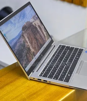 New Laptop HP EliteBook 840 G8 16GB Intel Core i5 SSD 512GB