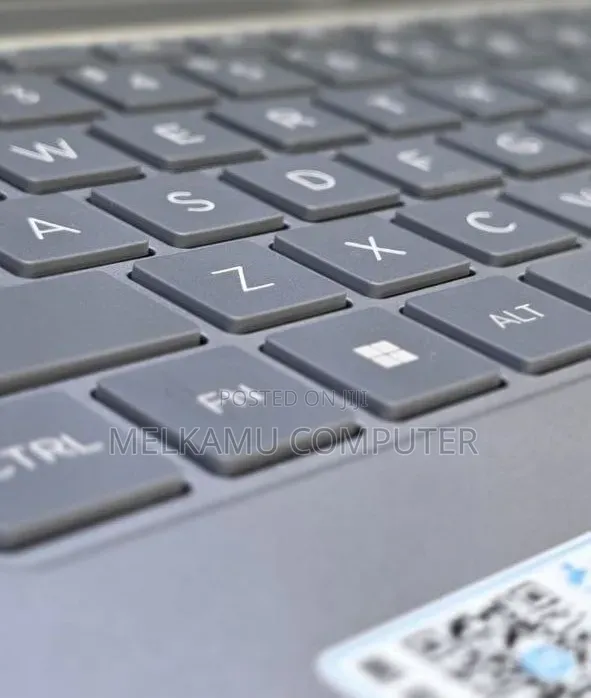 New Laptop HP Stream Notebook 16GB Intel Core i7 SSD 1T
