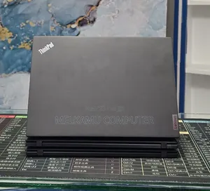 New Laptop Lenovo ThinkPad T14s G4 16GB Intel Core i5 SSD 512GB