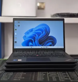 New Laptop Lenovo ThinkPad T14s G4 16GB Intel Core i5 SSD 512GB