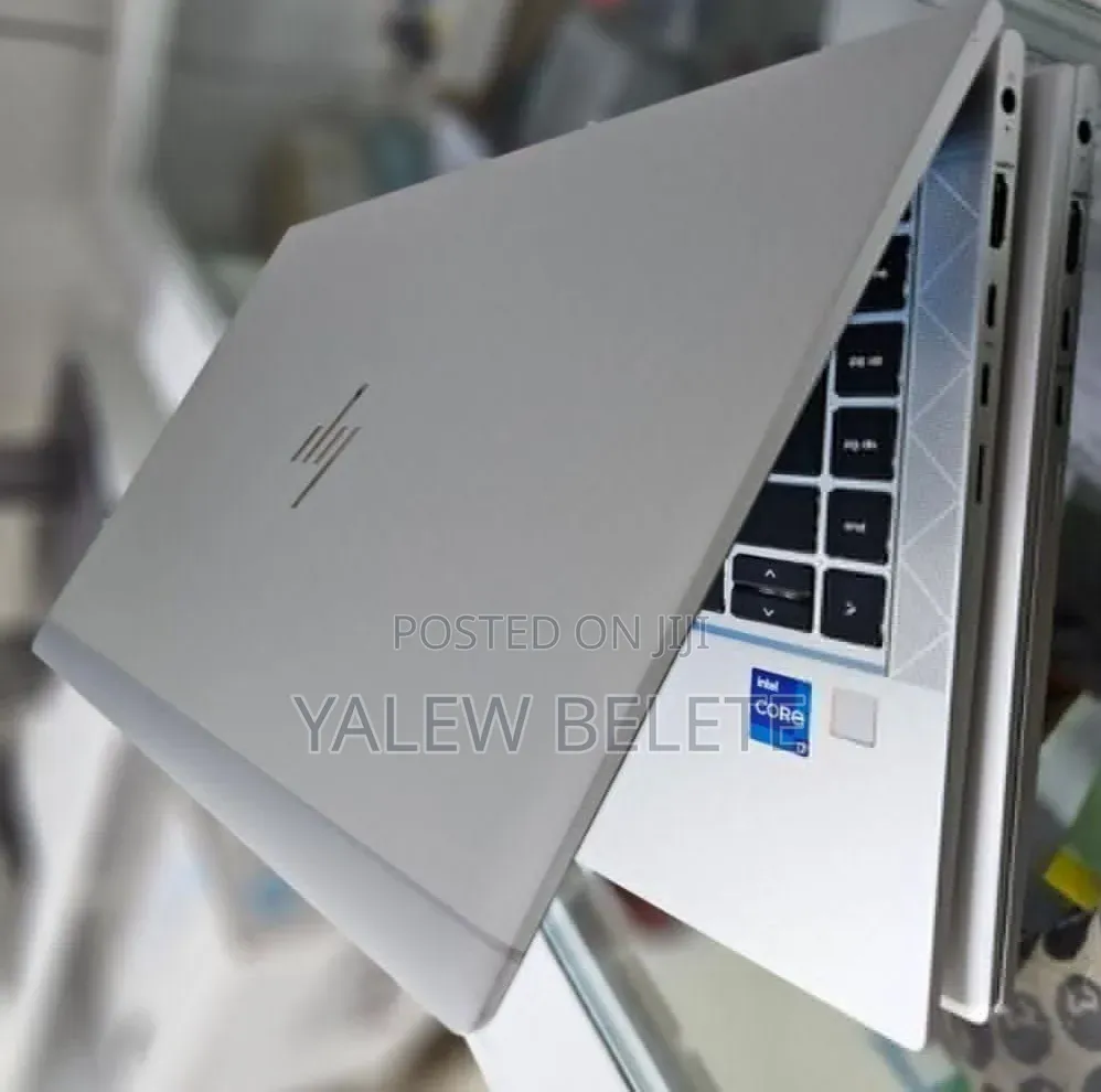 New Laptop HP EliteBook 840 G8 16GB Intel Core i7 SSD 512GB