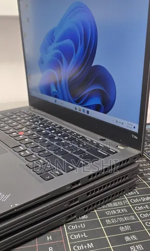 New Laptop Lenovo ThinkPad T14 16GB Intel Core i5 SSD 512GB