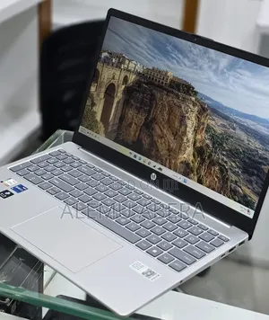 New Laptop HP 16GB Intel Core i7 SSD 1T