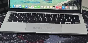 New Laptop Apple MacBook 8GB Apple M3 SSD 256GB