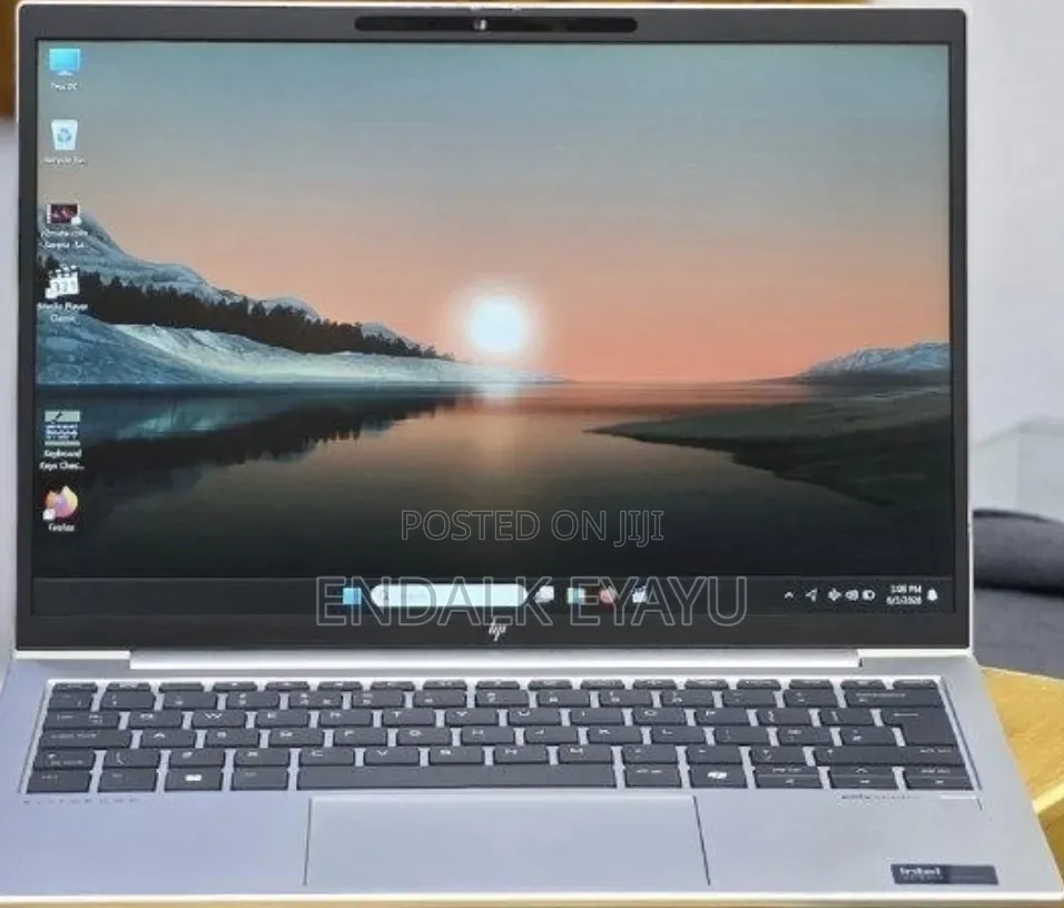 New Laptop HP Elitebook 830 G11 16GB Intel Core Ultra 7 SSD 512GB