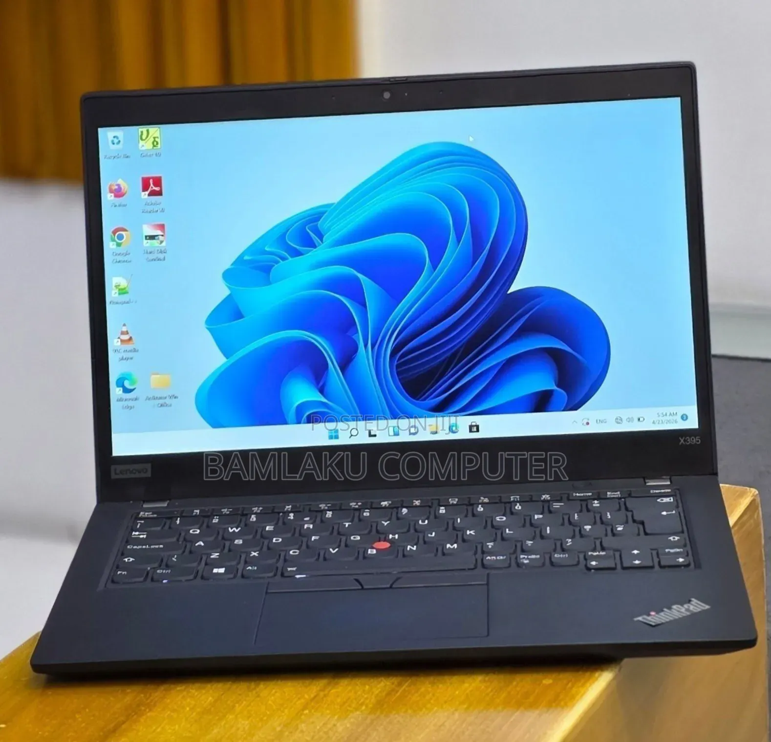New Laptop Lenovo ThinkPad t495s 16GB AMD Ryzen 7 SSD 512GB