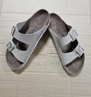 BIRKENSTOCK Men's Shoes ☛ቤት ውስጥና ስራ ቦታ ሊያደርጉት የሚችሉት ምቹ ጫማ