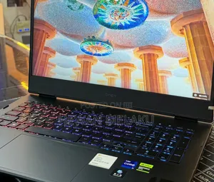 New Laptop HP Omen 16 16GB Intel Core i9 SSD 512GB