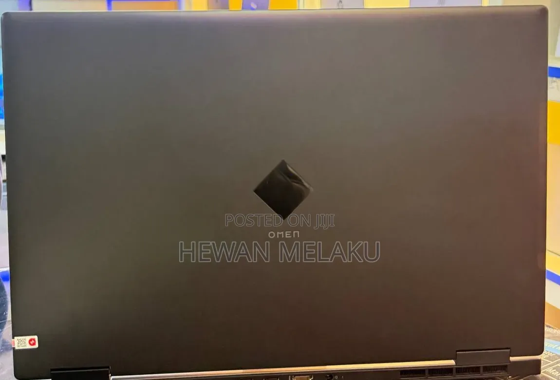 New Laptop HP Omen 16 16GB Intel Core i9 SSD 512GB