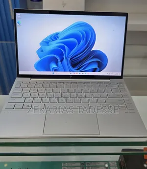 New Laptop HP Envy 13 16GB Intel Core i5 SSD 512GB